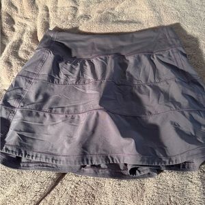 Lululemon pace rival skirt
